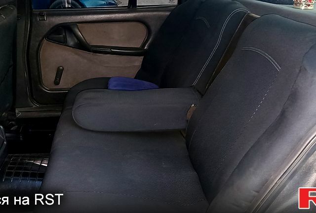 Опель Омега 1987 в Николаеве на Automoto.ua Серый Опель Омега, объемом двигателя 2 л и пробегом 0 тыс. км за 1850 $, фото 8 на Automoto.ua