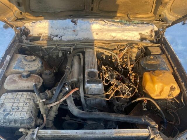 Серый Опель Омега, объемом двигателя 2.3 л и пробегом 300 тыс. км за 1000 $, фото 4 на Automoto.ua