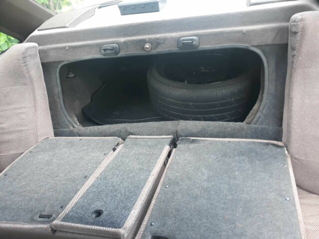 Сірий Опель Омега, об'ємом двигуна 2 л та пробігом 305 тис. км за 952 $, фото 20 на Automoto.ua