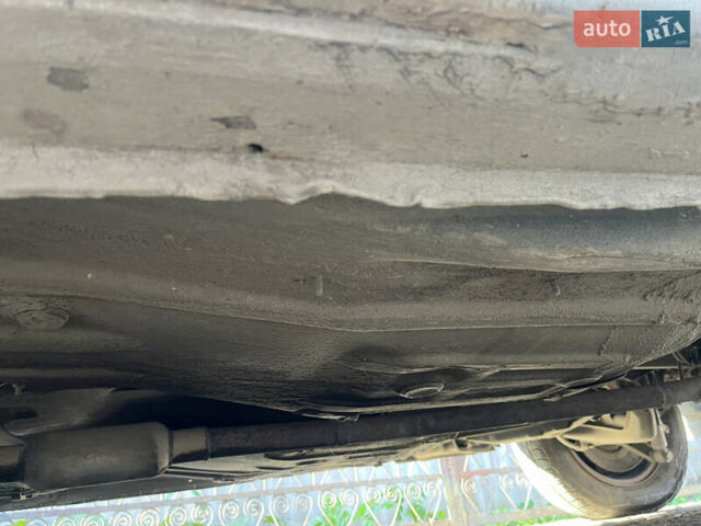 Серый Опель Омега, объемом двигателя 2 л и пробегом 322 тыс. км за 2100 $, фото 13 на Automoto.ua