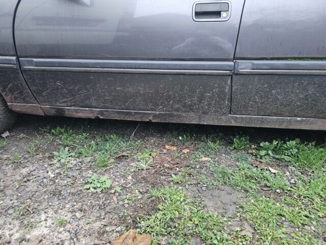 Серый Опель Омега, объемом двигателя 2 л и пробегом 120 тыс. км за 521 $, фото 1 на Automoto.ua