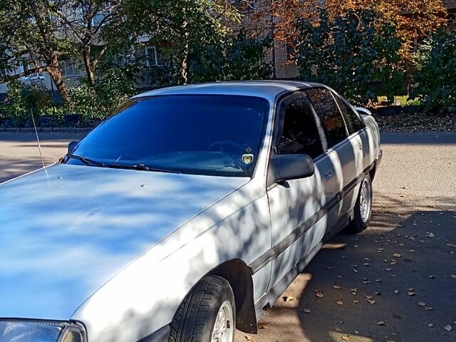 Сірий Опель Омега, об'ємом двигуна 2 л та пробігом 0 тис. км за 1400 $, фото 7 на Automoto.ua