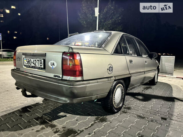 Сірий Опель Омега, об'ємом двигуна 1.8 л та пробігом 360 тис. км за 2000 $, фото 6 на Automoto.ua