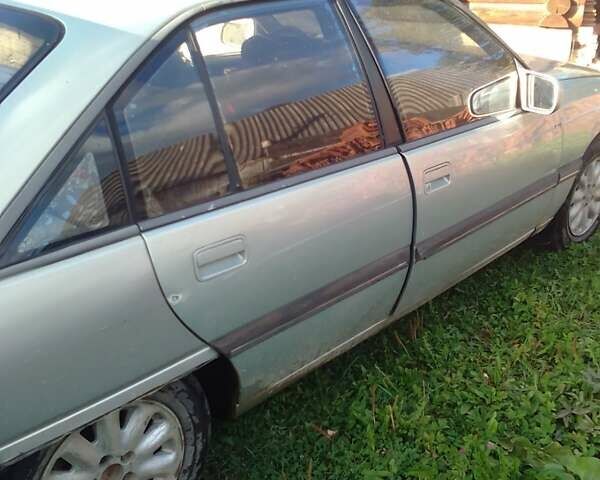 Сірий Опель Омега, об'ємом двигуна 2 л та пробігом 285 тис. км за 900 $, фото 3 на Automoto.ua