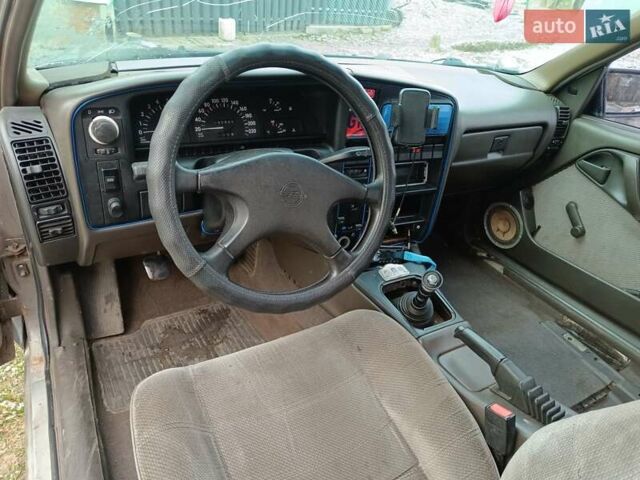 Сірий Опель Омега, об'ємом двигуна 2 л та пробігом 500 тис. км за 1500 $, фото 12 на Automoto.ua