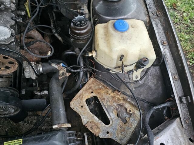 Серый Опель Омега, объемом двигателя 2 л и пробегом 120 тыс. км за 521 $, фото 10 на Automoto.ua