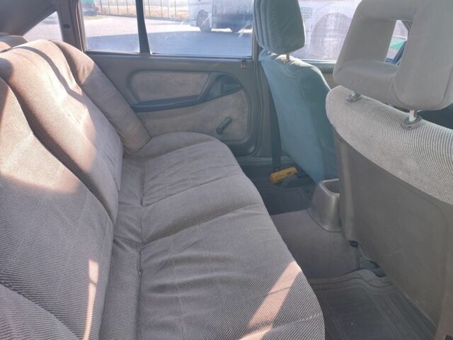 Серый Опель Омега, объемом двигателя 2 л и пробегом 490 тыс. км за 1311 $, фото 13 на Automoto.ua