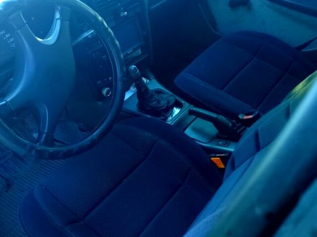 Серый Опель Омега, объемом двигателя 2 л и пробегом 180 тыс. км за 1200 $, фото 4 на Automoto.ua