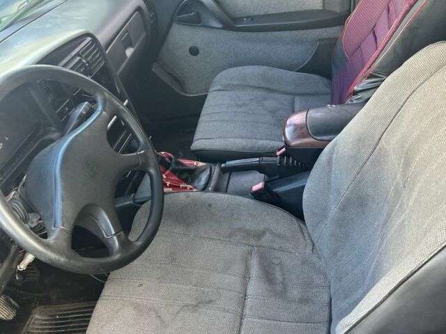 Серый Опель Омега, объемом двигателя 2 л и пробегом 200 тыс. км за 450 $, фото 1 на Automoto.ua