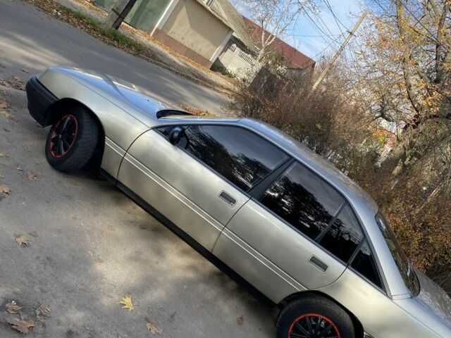 Сірий Опель Омега, об'ємом двигуна 1.8 л та пробігом 3 тис. км за 1800 $, фото 11 на Automoto.ua