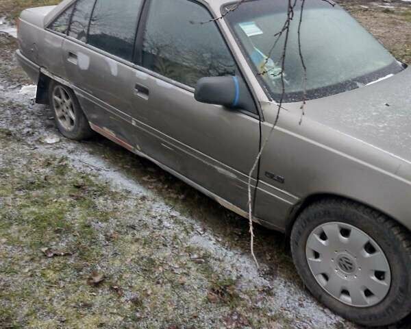 Серый Опель Омега, объемом двигателя 2 л и пробегом 410 тыс. км за 899 $, фото 2 на Automoto.ua