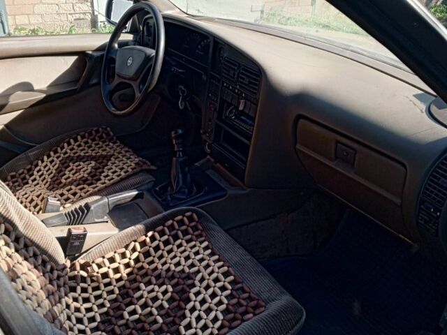 Сірий Опель Омега, об'ємом двигуна 0 л та пробігом 342 тис. км за 952 $, фото 2 на Automoto.ua