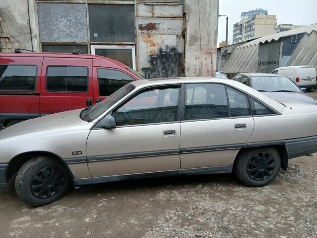 Сірий Опель Омега, об'ємом двигуна 2 л та пробігом 200 тис. км за 600 $, фото 2 на Automoto.ua