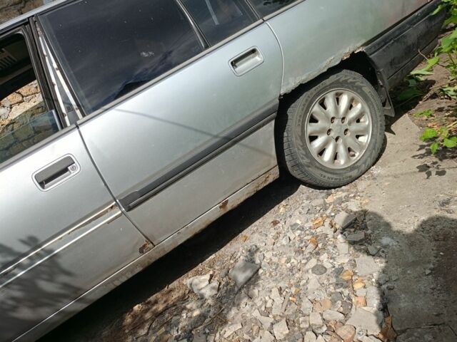 Сірий Опель Омега, об'ємом двигуна 2 л та пробігом 400 тис. км за 600 $, фото 6 на Automoto.ua