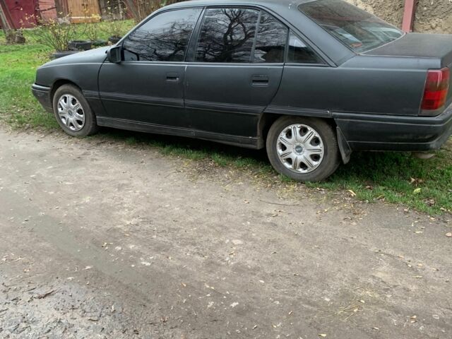 Сірий Опель Омега, об'ємом двигуна 2 л та пробігом 200 тис. км за 475 $, фото 7 на Automoto.ua