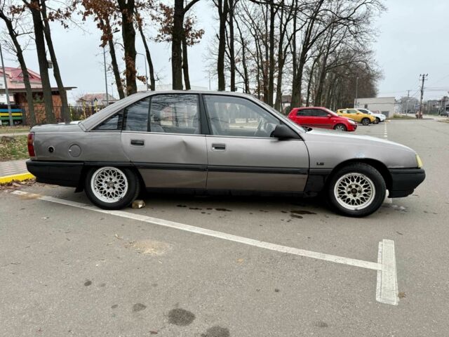 Серый Опель Омега, объемом двигателя 2 л и пробегом 250 тыс. км за 1000 $, фото 21 на Automoto.ua