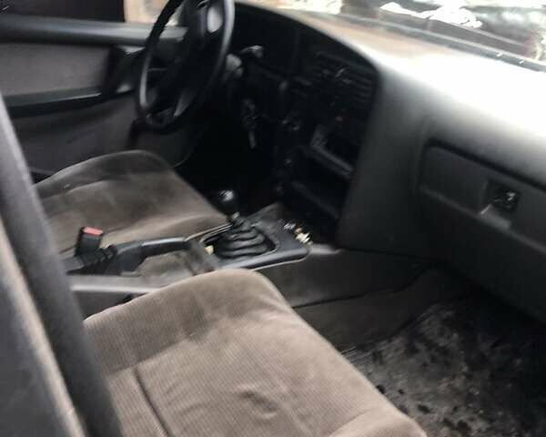 Сірий Опель Омега, об'ємом двигуна 0 л та пробігом 298 тис. км за 450 $, фото 4 на Automoto.ua