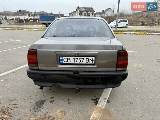 Серый Опель Омега, объемом двигателя 2 л и пробегом 120 тыс. км за 1000 $, фото 15 на Automoto.ua