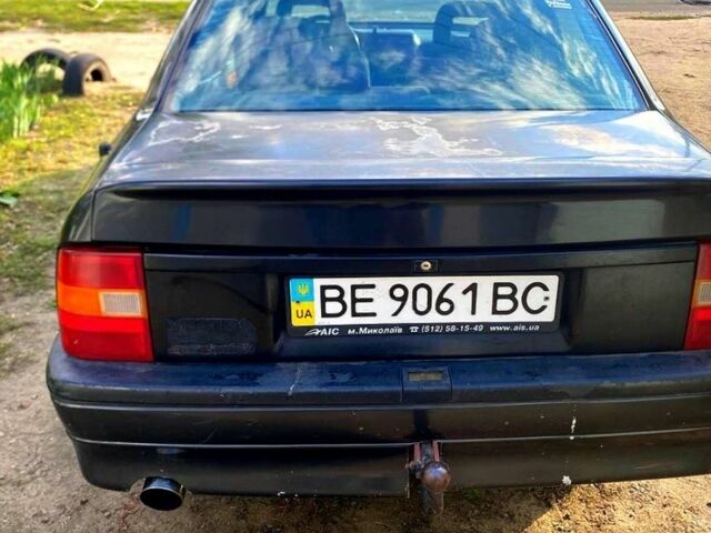 Опель Омега 1990 в Николаеве на Automoto.ua Серый Опель Омега, объемом двигателя 2 л и пробегом 529 тыс. км за 1000 $, фото 3 на Automoto.ua