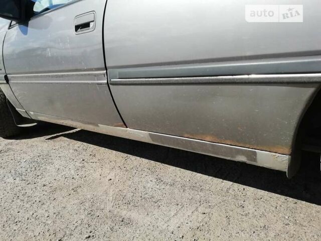 Серый Опель Омега, объемом двигателя 2 л и пробегом 300 тыс. км за 1100 $, фото 9 на Automoto.ua