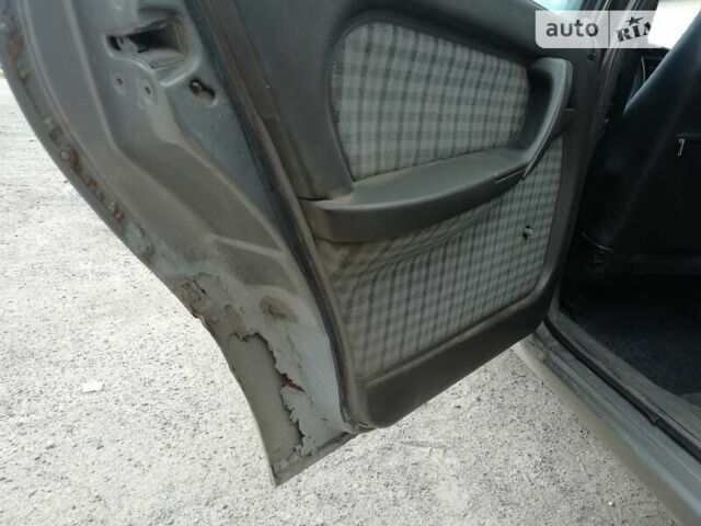 Серый Опель Омега, объемом двигателя 2 л и пробегом 300 тыс. км за 1100 $, фото 20 на Automoto.ua