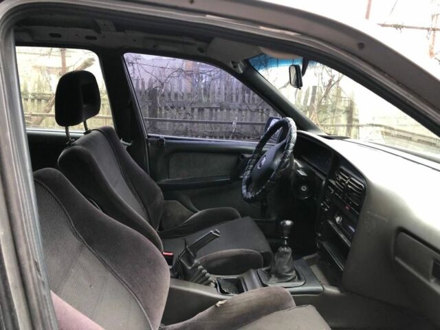 Сірий Опель Омега, об'ємом двигуна 2 л та пробігом 240 тис. км за 1070 $, фото 8 на Automoto.ua