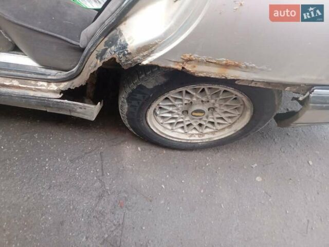 Серый Опель Омега, объемом двигателя 2 л и пробегом 345 тыс. км за 530 $, фото 3 на Automoto.ua