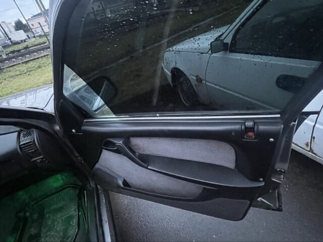 Сірий Опель Омега, об'ємом двигуна 2 л та пробігом 333 тис. км за 1450 $, фото 6 на Automoto.ua