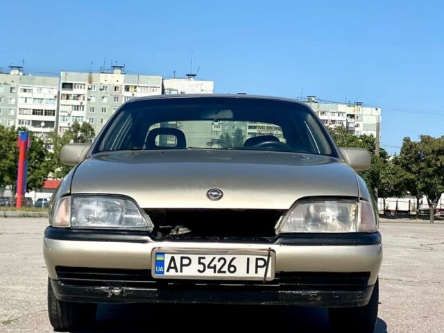 Сірий Опель Омега, об'ємом двигуна 2 л та пробігом 502 тис. км за 700 $, фото 4 на Automoto.ua