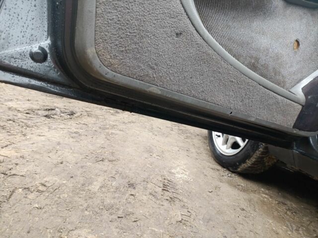 Сірий Опель Омега, об'ємом двигуна 2 л та пробігом 100 тис. км за 1300 $, фото 6 на Automoto.ua