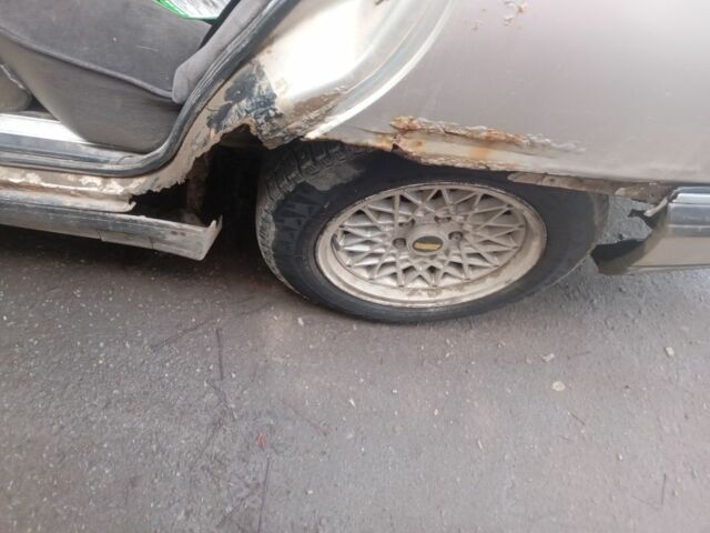 Серый Опель Омега, объемом двигателя 2 л и пробегом 300 тыс. км за 650 $, фото 1 на Automoto.ua