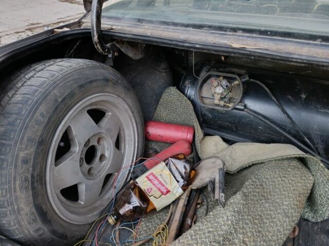 Серый Опель Омега, объемом двигателя 0 л и пробегом 200 тыс. км за 550 $, фото 4 на Automoto.ua