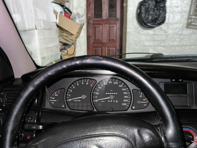 Серый Опель Омега, объемом двигателя 2 л и пробегом 248 тыс. км за 2600 $, фото 6 на Automoto.ua