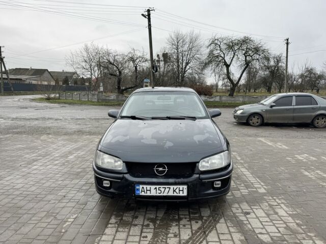 Серый Опель Омега, объемом двигателя 2 л и пробегом 350 тыс. км за 1499 $, фото 7 на Automoto.ua