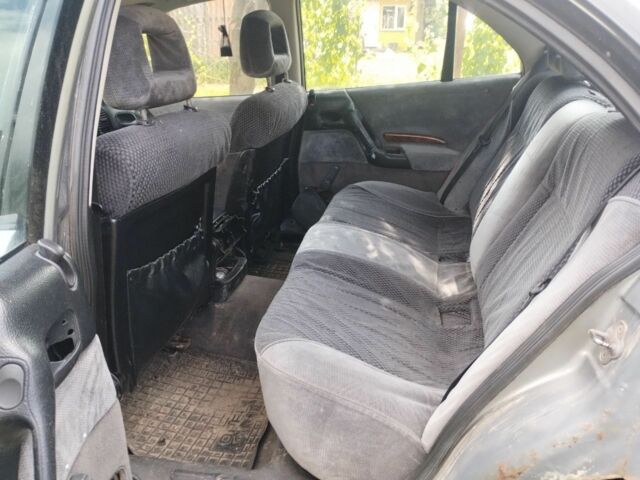 Серый Опель Омега, объемом двигателя 2 л и пробегом 300 тыс. км за 750 $, фото 2 на Automoto.ua