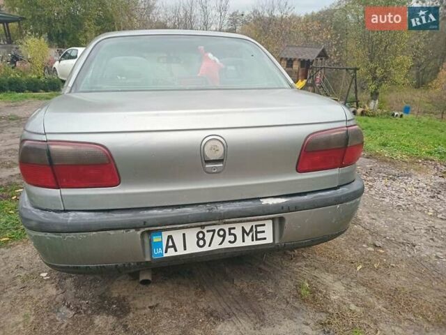 Сірий Опель Омега, об'ємом двигуна 2.5 л та пробігом 246 тис. км за 2200 $, фото 5 на Automoto.ua