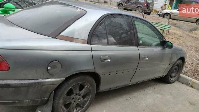 Серый Опель Омега, объемом двигателя 0 л и пробегом 300 тыс. км за 1700 $, фото 3 на Automoto.ua