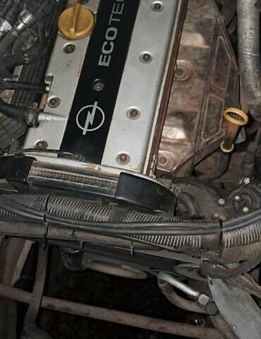 Сірий Опель Омега, об'ємом двигуна 2 л та пробігом 550 тис. км за 1800 $, фото 9 на Automoto.ua