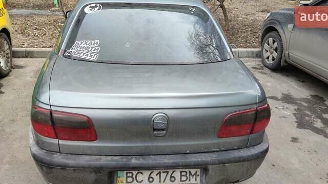 Серый Опель Омега, объемом двигателя 0 л и пробегом 300 тыс. км за 1700 $, фото 4 на Automoto.ua