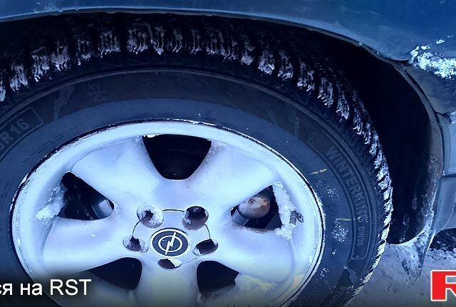 Сірий Опель Омега, об'ємом двигуна 2.5 л та пробігом 0 тис. км за 2400 $, фото 9 на Automoto.ua