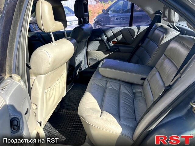 Серый Опель Омега, объемом двигателя 2.5 л и пробегом 0 тыс. км за 2250 $, фото 3 на Automoto.ua