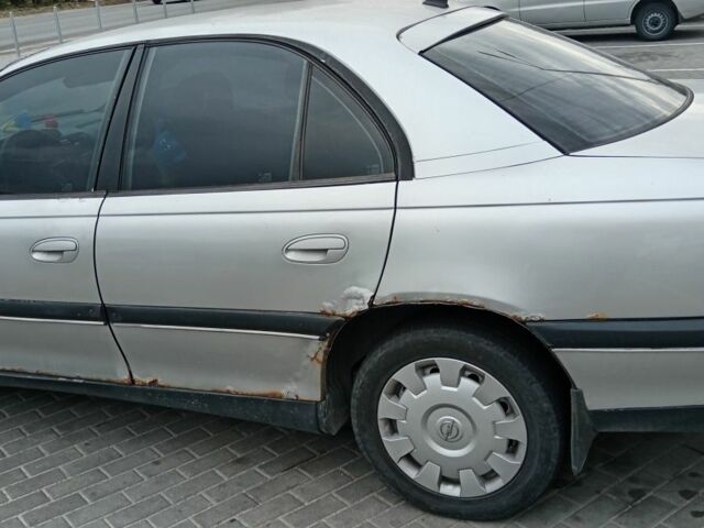 Серый Опель Омега, объемом двигателя 2 л и пробегом 470 тыс. км за 1700 $, фото 10 на Automoto.ua