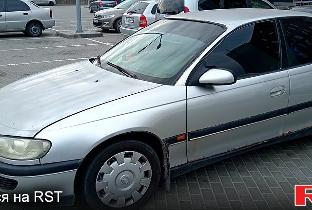 Сірий Опель Омега, об'ємом двигуна 2 л та пробігом 167 тис. км за 1650 $, фото 9 на Automoto.ua