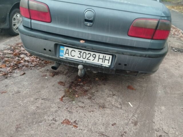 Серый Опель Омега, объемом двигателя 2.5 л и пробегом 345 тыс. км за 1300 $, фото 4 на Automoto.ua