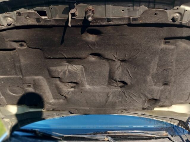 Серый Опель Омега, объемом двигателя 2 л и пробегом 390 тыс. км за 2324 $, фото 9 на Automoto.ua