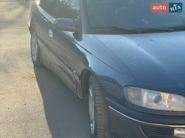 Серый Опель Омега, объемом двигателя 2 л и пробегом 370 тыс. км за 1800 $, фото 1 на Automoto.ua