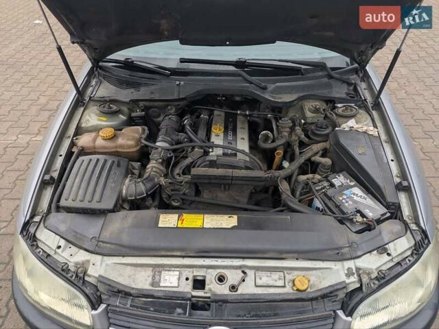 Серый Опель Омега, объемом двигателя 2 л и пробегом 281 тыс. км за 1450 $, фото 16 на Automoto.ua