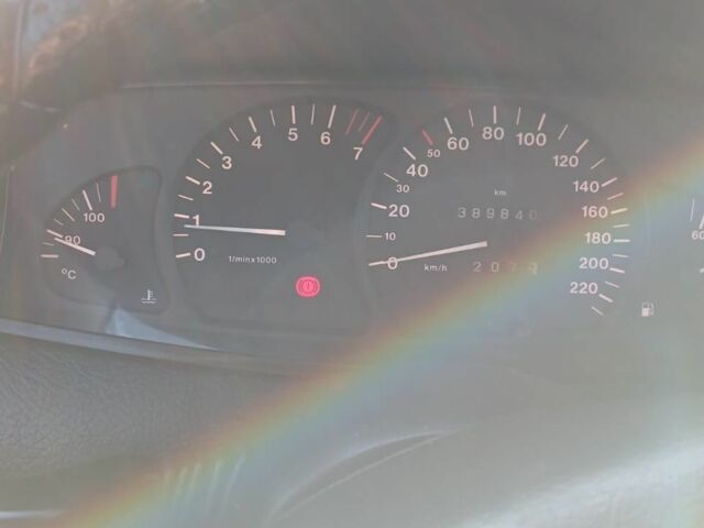 Серый Опель Омега, объемом двигателя 2 л и пробегом 390 тыс. км за 2324 $, фото 4 на Automoto.ua