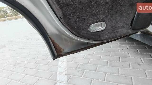 Серый Опель Омега, объемом двигателя 2 л и пробегом 470 тыс. км за 1700 $, фото 3 на Automoto.ua