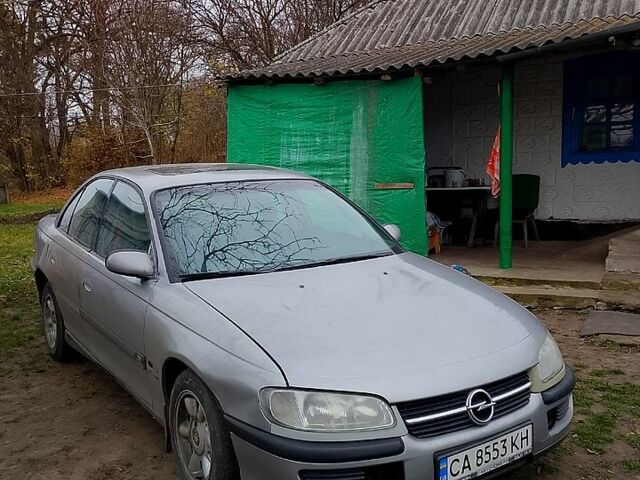 Сірий Опель Омега, об'ємом двигуна 2.5 л та пробігом 350 тис. км за 1500 $, фото 1 на Automoto.ua